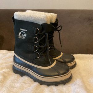 Sorel Women's snow boots (Size:7)